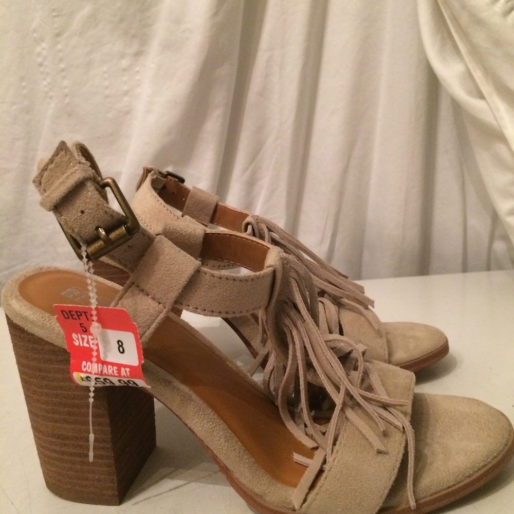 Canyon RRiver Blue beige suede fringe shoes 8 NEW - Picture 1 of 7